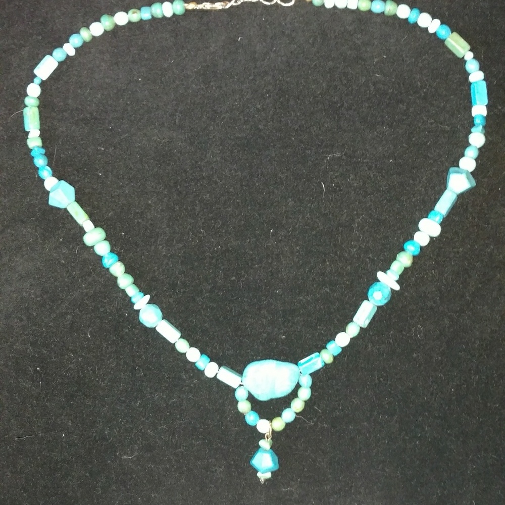 Necklace - Picture 3 of 3